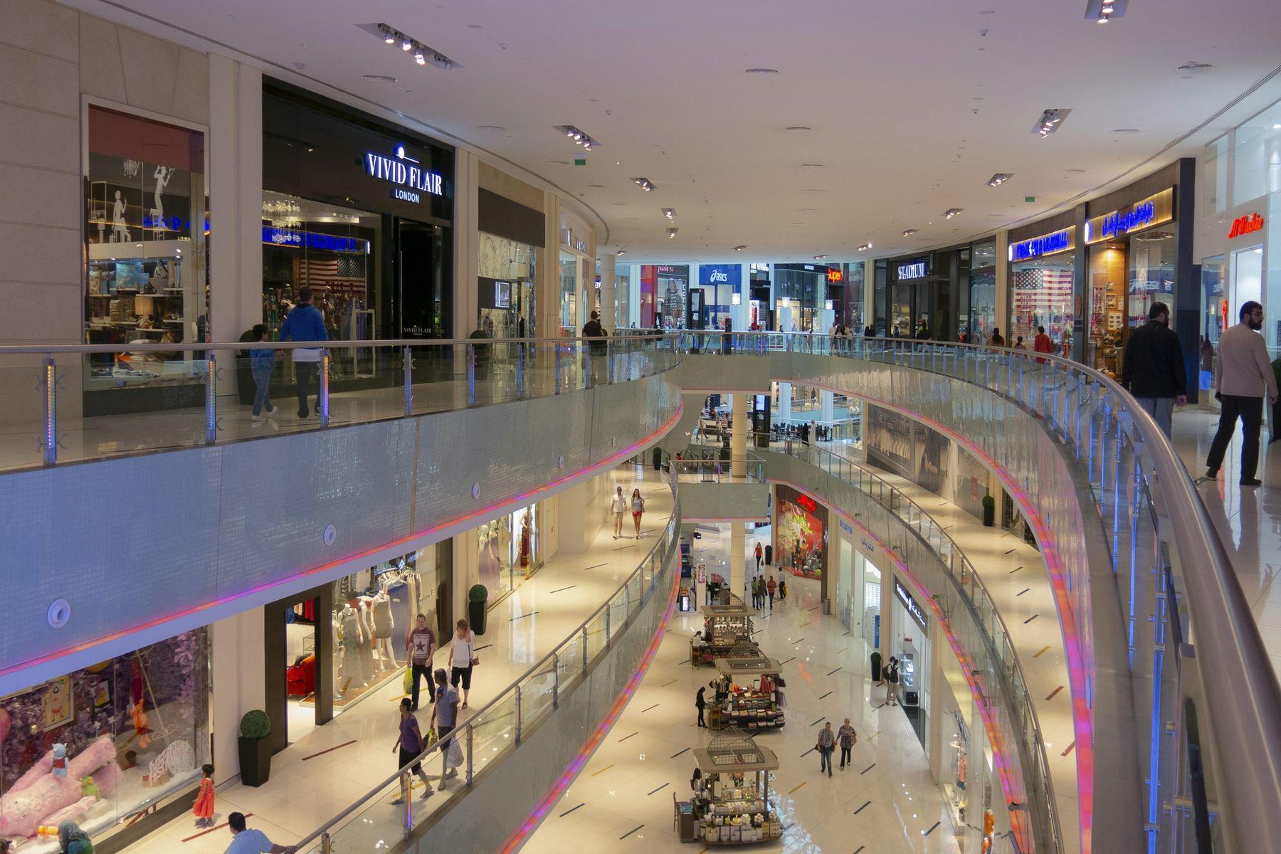 Shoppers on two levels of The Dubai Mall