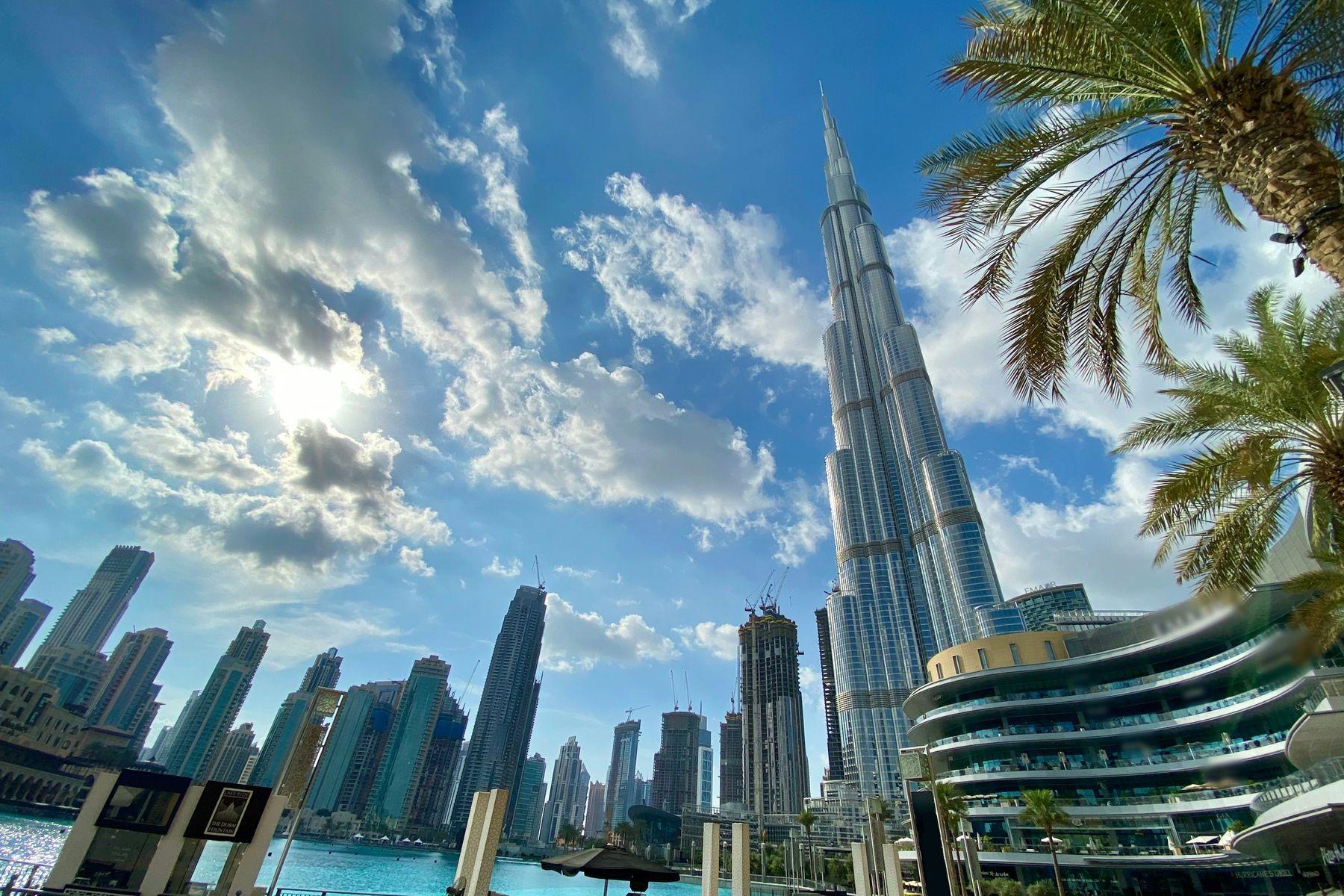 The Burj Khalifa above the Dubai Mall waterfront