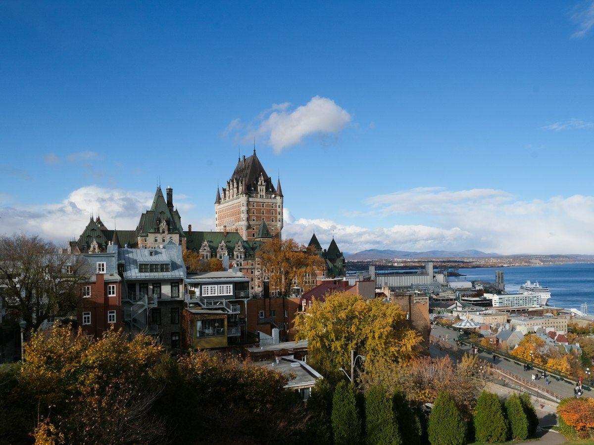 فندق Château Frontenac فوق البلدة القديمة لمدينة كيبك