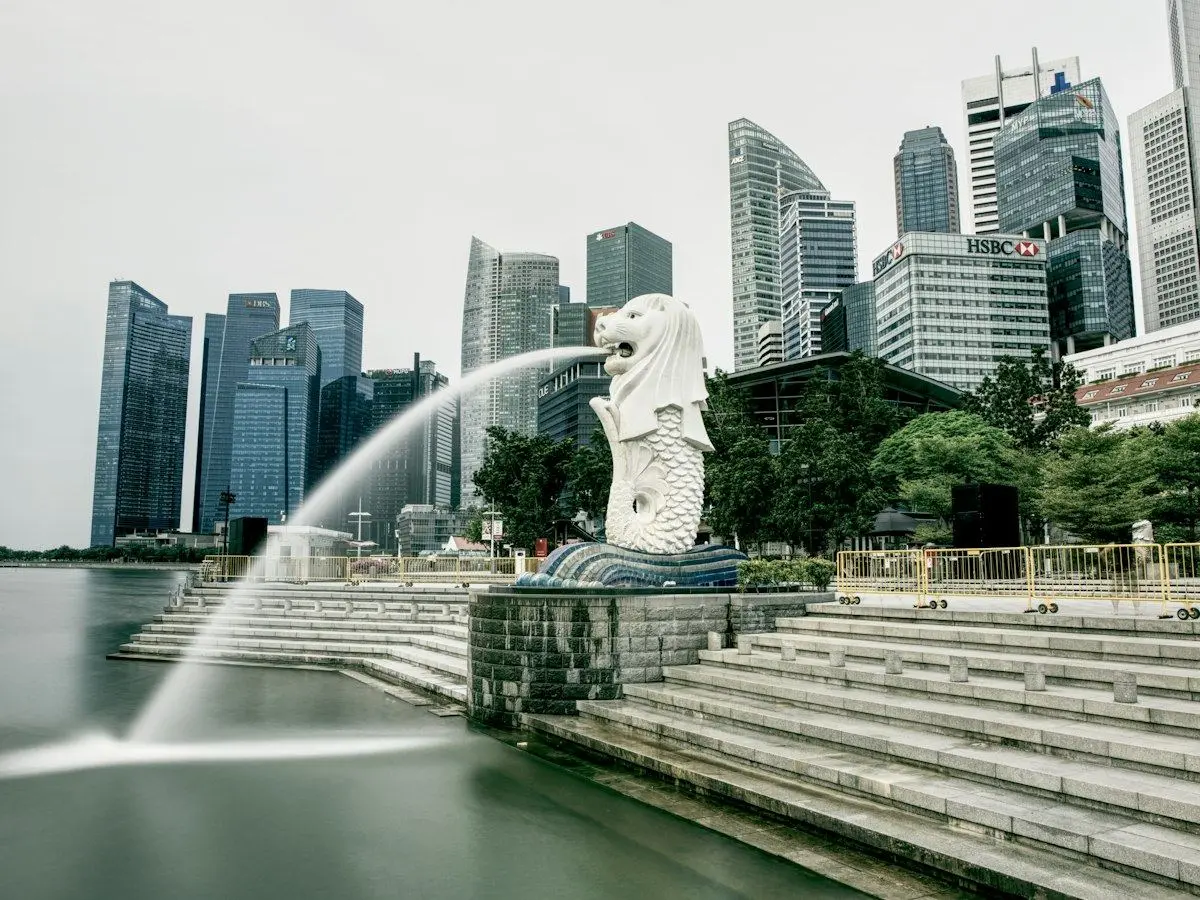 The Merlion fountain at Marina Bay