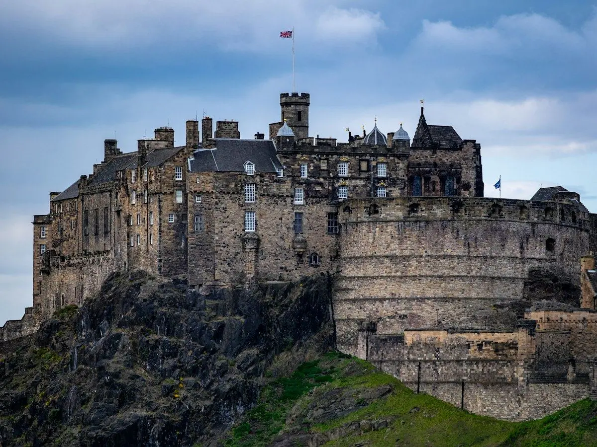 Edinburgh Castle on its volcanic rock above the old town